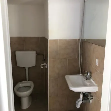 H Friendly Hostel Ercolano