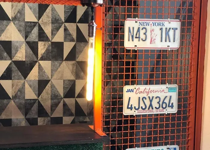 ホステル H Friendly