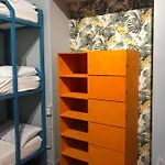 H Friendly Albergue